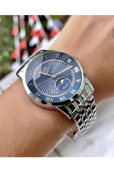 Q&Q Men's Metal Band Wristwatch
