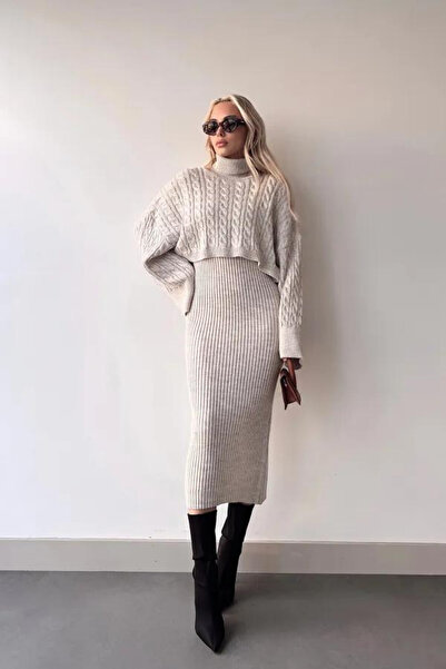 LONCA Kőnyakú kötött motívumú Crop pulóver és kötött ruha szett szabványos méretű