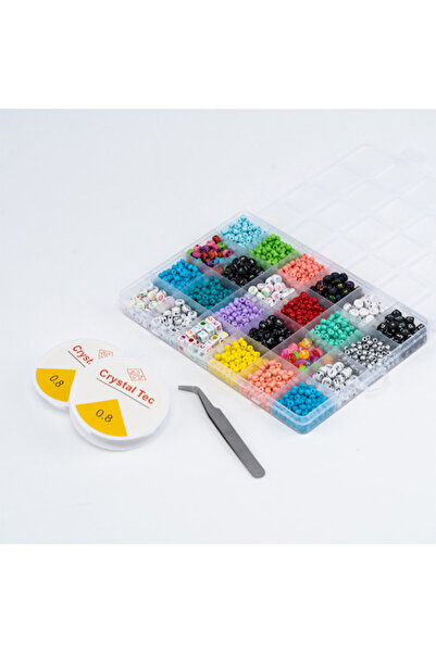 None مركز العائلة- خرز عربي مع لفات الخيوط والمقص 18-33-5478