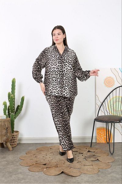 Butik Nilyam Set cămașă și pantaloni cu buzunare pentru femei cu imprimeu leopard - Mărime Plus, talie elastică 24709