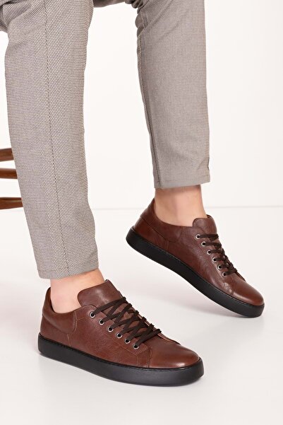 Gondol Чоловічі шкіряні зручні кросівки на плоскій підошві Tx.7660