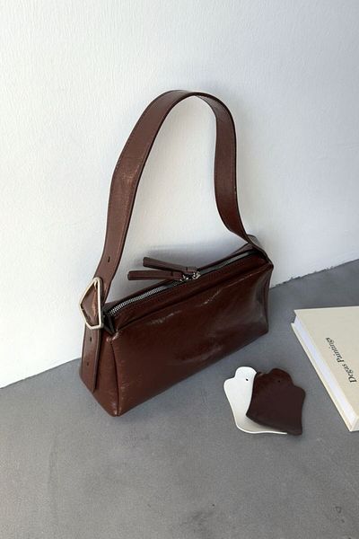 LEONAS Γυναικεία τσάντα χεριού και ώμου Triangle Buckle Maison Bitter Brown