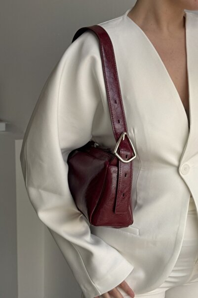 LEONAS Women's Hand and Shoulder Bag with Triangle Buckle Maison Claret Red