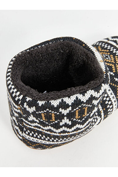 LC Waikiki Ανδρικές μπότες για το σπίτι με μικτά κεντήματα