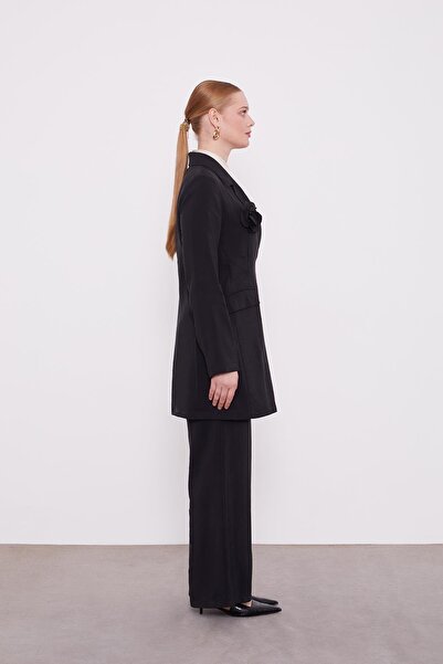 Levidor Black Rose Brooch Detailed Jacket Set