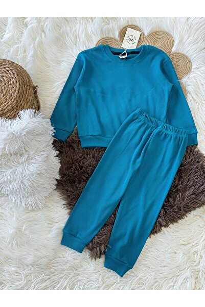 MODA ΣΕΤ ΑΘΛΗΤΙΚΗΣ ΦΟΡΜΑΣ ΚΑΘΗΜΕΡΙΝΗΣ ΧΡΗΣΗΣ ΜΕ ΛΕΠΤΟΜΕΡΕΙΕΣ