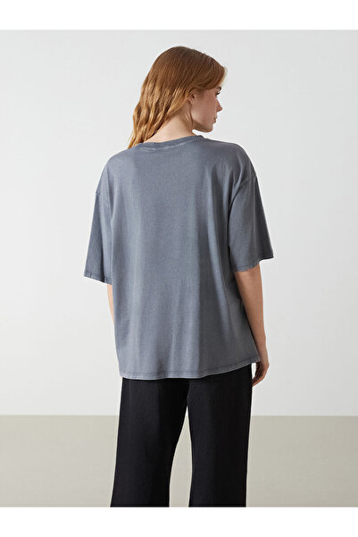 LC Waikiki LCW Vision Mickey und Minnie bedrucktes übergroßes T-Shirt für Frauen