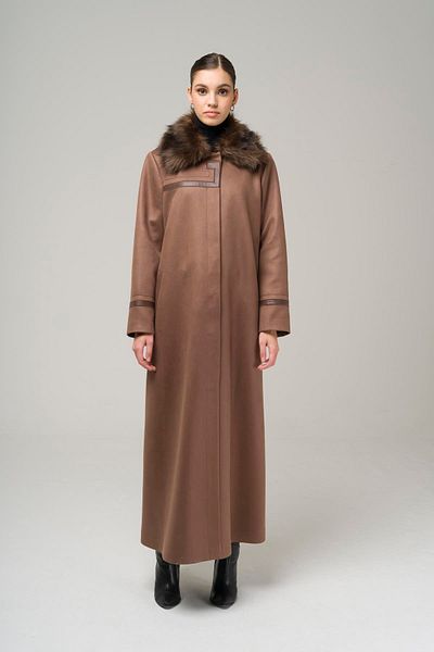 Olcay Großer Wildleder-Gabardine-Deckmantel mit abnehmbarem Kragen, Pelzstickerei und Lederdetails A.KAHVE 6511