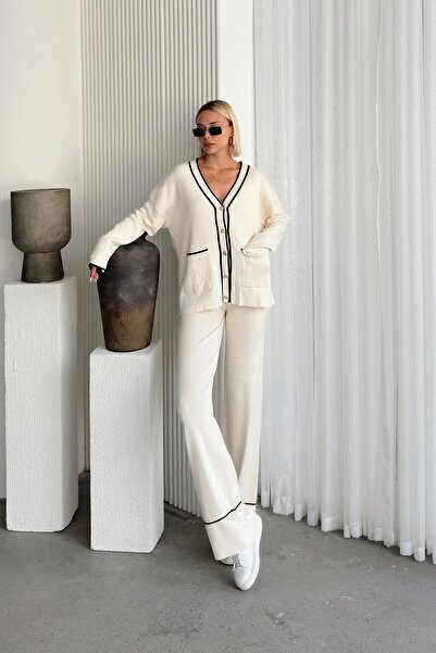 Olcay KRÉM V-nyakú csíkos részletes dupla kötöttáru szett - 9238-TK