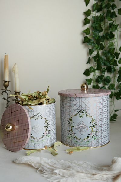 EVLE Set of 2 Rosy Patterned Metal Storage Containers - 2.1 Liter 4.1 Liter Erb48U7
