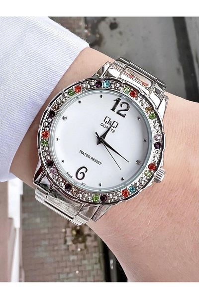 Q&Q Women's Metal Band Wristwatch