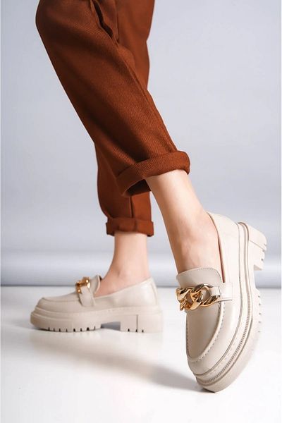 marinarosse Γυναικεία αγκράφα με αλυσίδα Karla Beige Λεπτομερής casual loafer