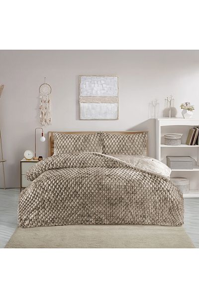 Bella Home Sherpa Comforter Quilt Set Beige