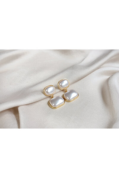 Brillo Mother of Pearl Detailed Earrings