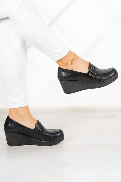 Erkan Saçmacı Pantofi casual Taylor Black Snake din piele naturală cu toc pană