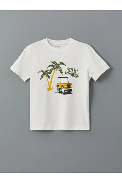 LC Waikiki Lcw Baby Ecru Crew Neck Printed Boy's T-Shirt and Shorts 2-Piece