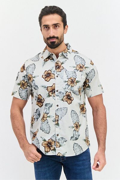 Hurley Men Regular Fit Floral Print Short Sleeve Casual Shirt, White Combo