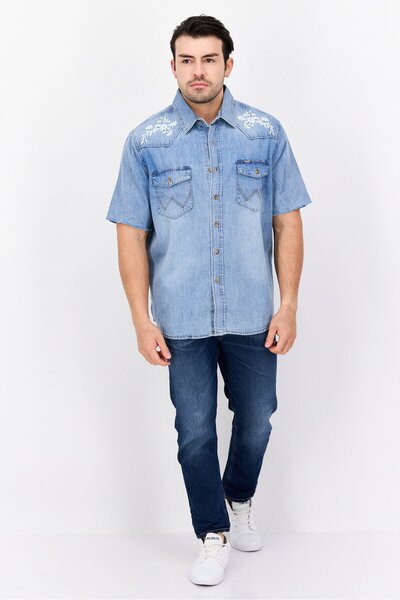 WRANGLER Men Regular Fit Solid Short Sleeves Casual Shirt, Blue