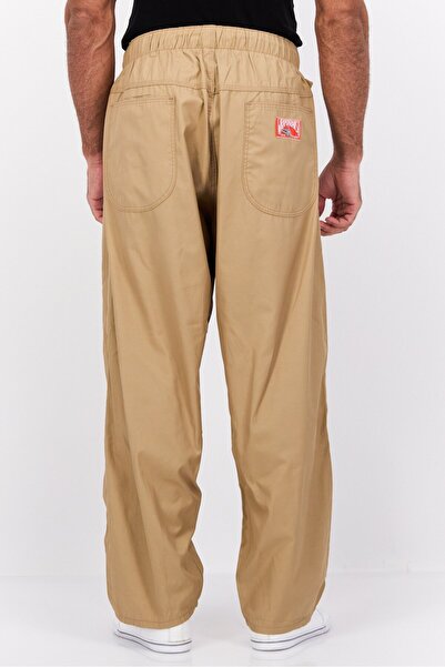 WRANGLER Men Regular Fit Plain Chino Pant, Khaki