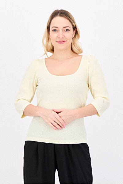 Brave Soul Women Scoop Neck 3/4 Sleeves Textured Top, Cream