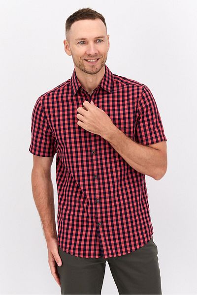 Perry Ellis Men Regular Fit Short Sleeve Gingham Casual Shirt, Red