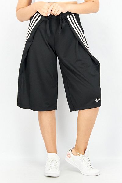 adidas Women Sportwear Fit Brand Logo Belted Shorts, Black