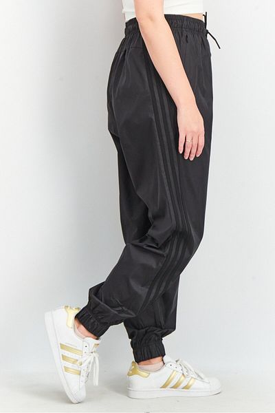 adidas Women Regular Fit Drawstring Zipper Pockets Training Pants, Black