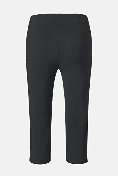 Tchibo Women Slim Fit Plain 3/4 th Capri Pants, Black