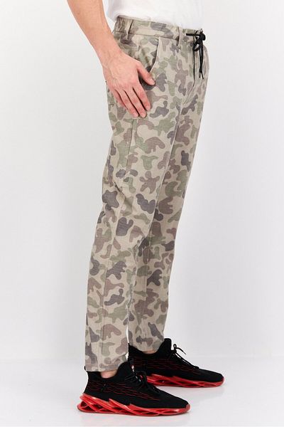 Hurley Men Slim Fit Camouflage Outdoor 14,5 Inseam Track Pants, Multicolor