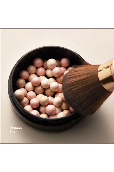 Oriflame Giordani Gold Bronzing Vegan Blush with Hyaluronic Acid and Youth Reveal Serum