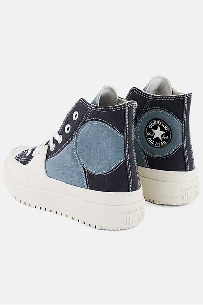 converse حذاء خارجي برباط للأولاد الصغار، مجموعة رمادية