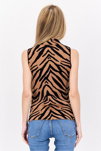 Carmen Marc Valvo Women Mock Neck Sleeveless Animal Pattern Top, Tan