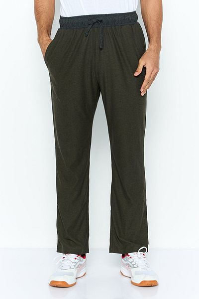 Rainforest Men Regular Fit Solid Straight Leg Pants, Olive