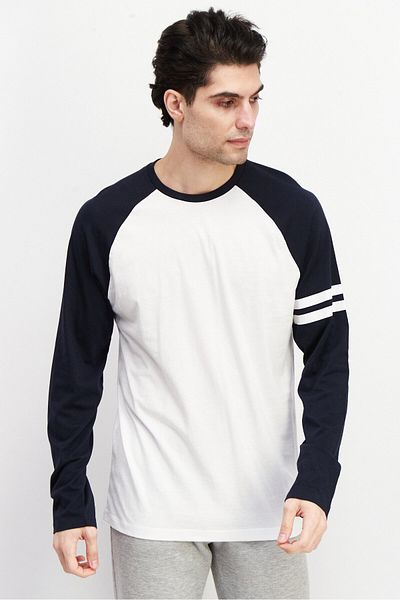 Perry Ellis Men Round Neck Long Sleeve Solid T Shirt, White