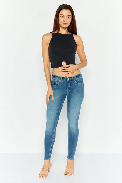 Scotch & Soda Women Skinny Fit Mid Rise Washed Stretchable Straight Leg Denim, Blue