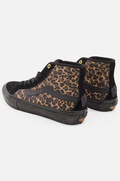 Vans Men Skate Sk8 Lace Up High Cut Shoes, Black