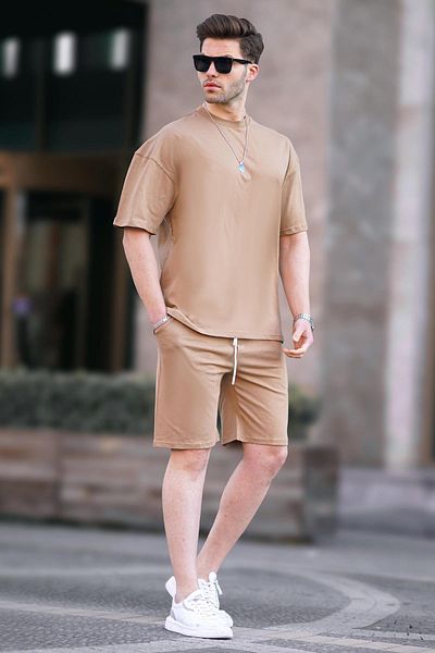 Madmext Мъжки къси панталони Cappuccino Basic 6377
