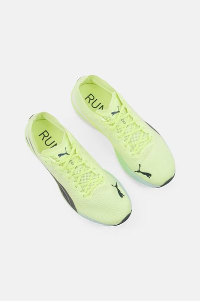 Puma Men Deviate Nitro Lace Up Running Shoes, Lime