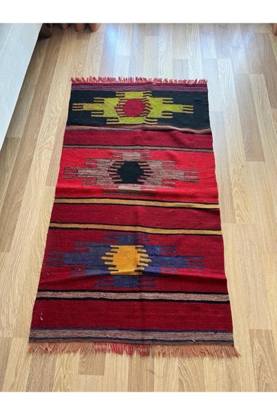 DesignEv 84x153 cm Kırmızı Tabanlı Küçük Etnik Kilim, Püsküllü Yün Vintage Ki...