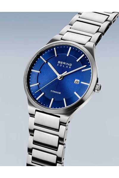 Bering Ceas bărbătesc 15239-777, cuarț, 39mm, 10atm