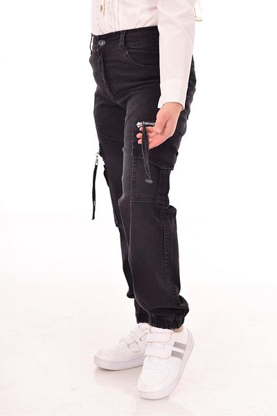 MORE KIDS Girls Cargo Pocket Zippered Lycra Jeans