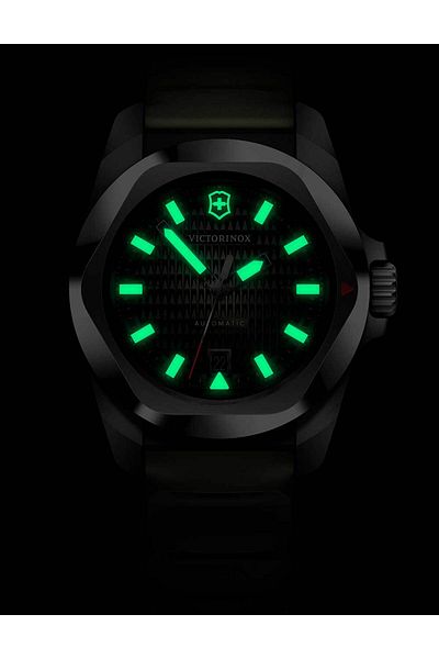 Victorinox Mens Watch 242017.1, Automatic, 41mm, 20atm