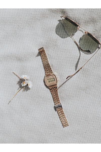 Casio Γυναικείο ρολόι Casio A158WETG-9AEF, Quartz, 33mm, 3ATM