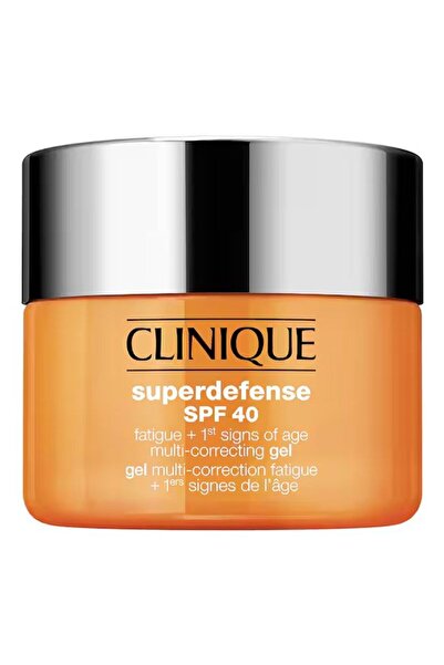 Clinique Superdefense ™   Spf 40 -All Skin Types