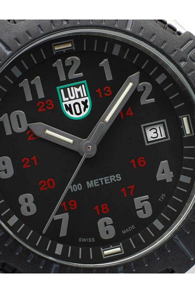 Luminox Mens Watch X2.2132, Quartz, 45mm, 10atm