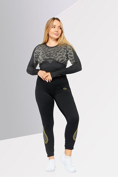 adidas by Stella McCartney Women Sportswear Fit Long Sleeve Outdoor Seamless Crop Top, Black