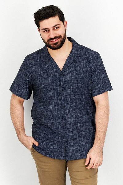 Kenneth Cole Men Spread Collar Short Sleeve Allover Print Casual Shirt, Navy