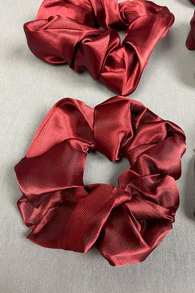 Hayalperest boncuk Set de 6 scrunchies din cauciuc de păr din satin