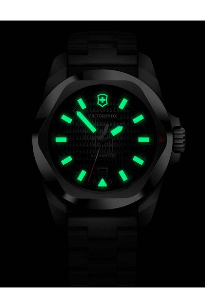 Victorinox Mens Watch 242019, Automatic, 41mm, 20atm