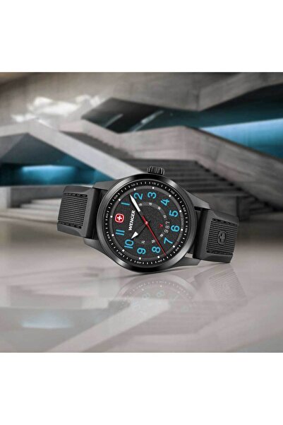 Wenger Mens Watch 01.0541.127, Quartz, 43mm, 10ATM